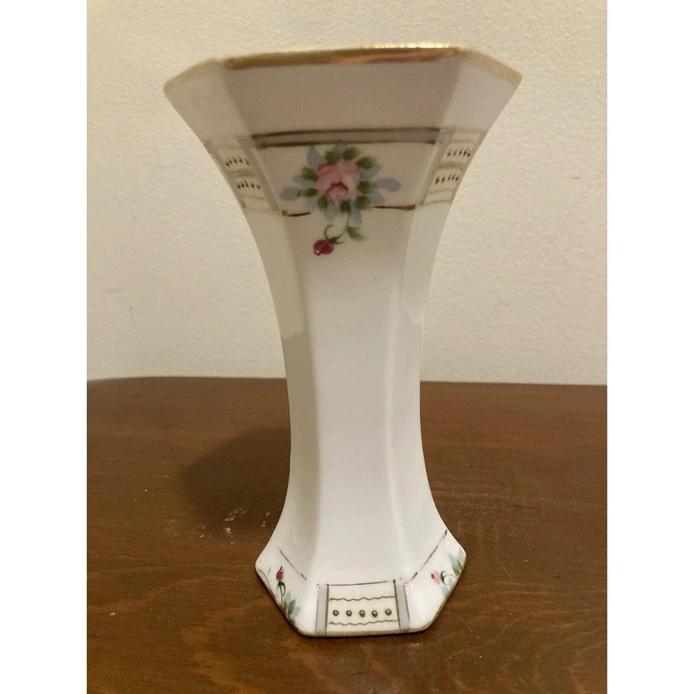 Vintage Hand Painted Porcelain Floral‎ Bud Vase Gold Gilt Moriage Hexagonal 6
